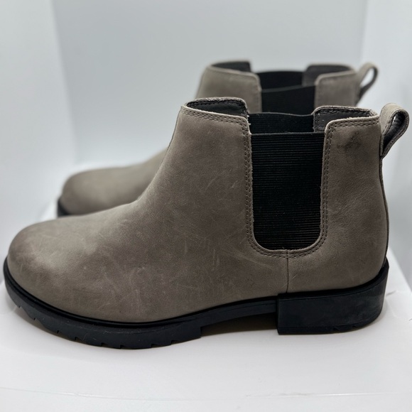 NWOT SOREL Women's Emelie II Chelsea Size: 9 Color: Quarry/Black - Picture 6 of 14